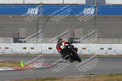 media/Nov-26-2022-Fastrack Riders (Sat) [[b001e85eef]]/Level 2/Session 3 Outside Turn 9/